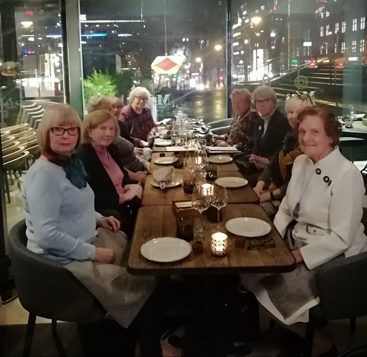 376ef44d-c130-4efe-bf21-98e22a6f5788 2